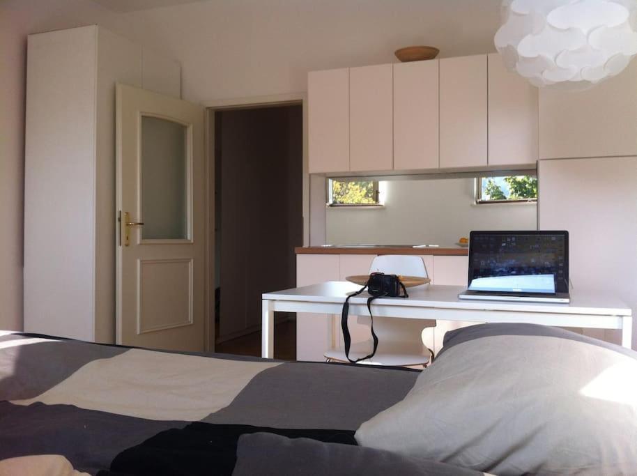 The Cute, Sunny Apartment In The Center +P Ljubljana Exteriör bild